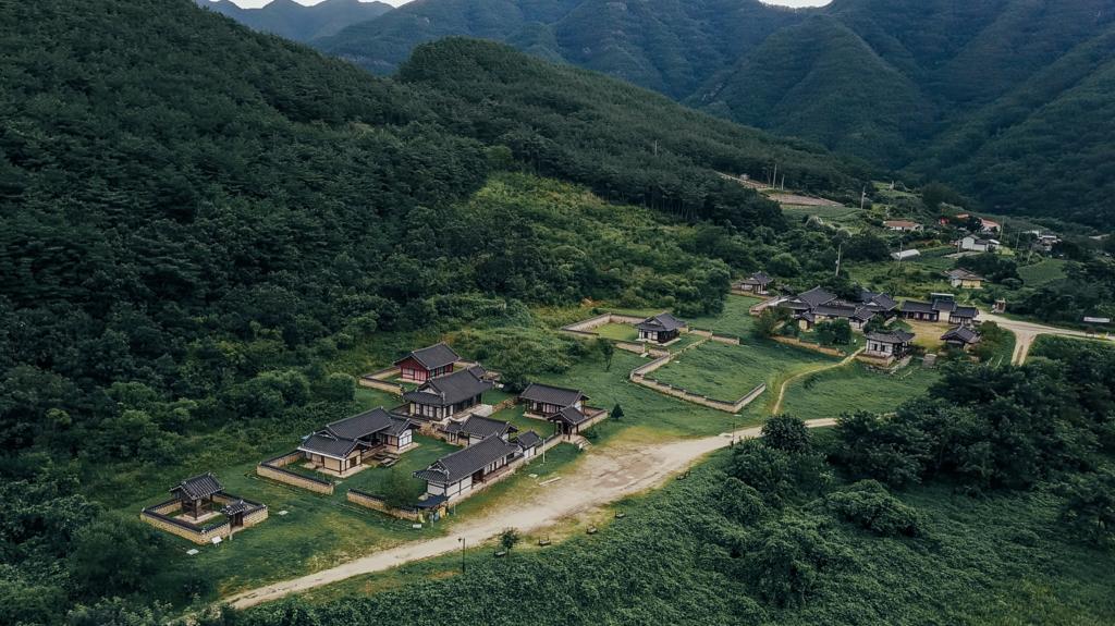 Nongamjongtaek Hotel Andong Bagian luar foto